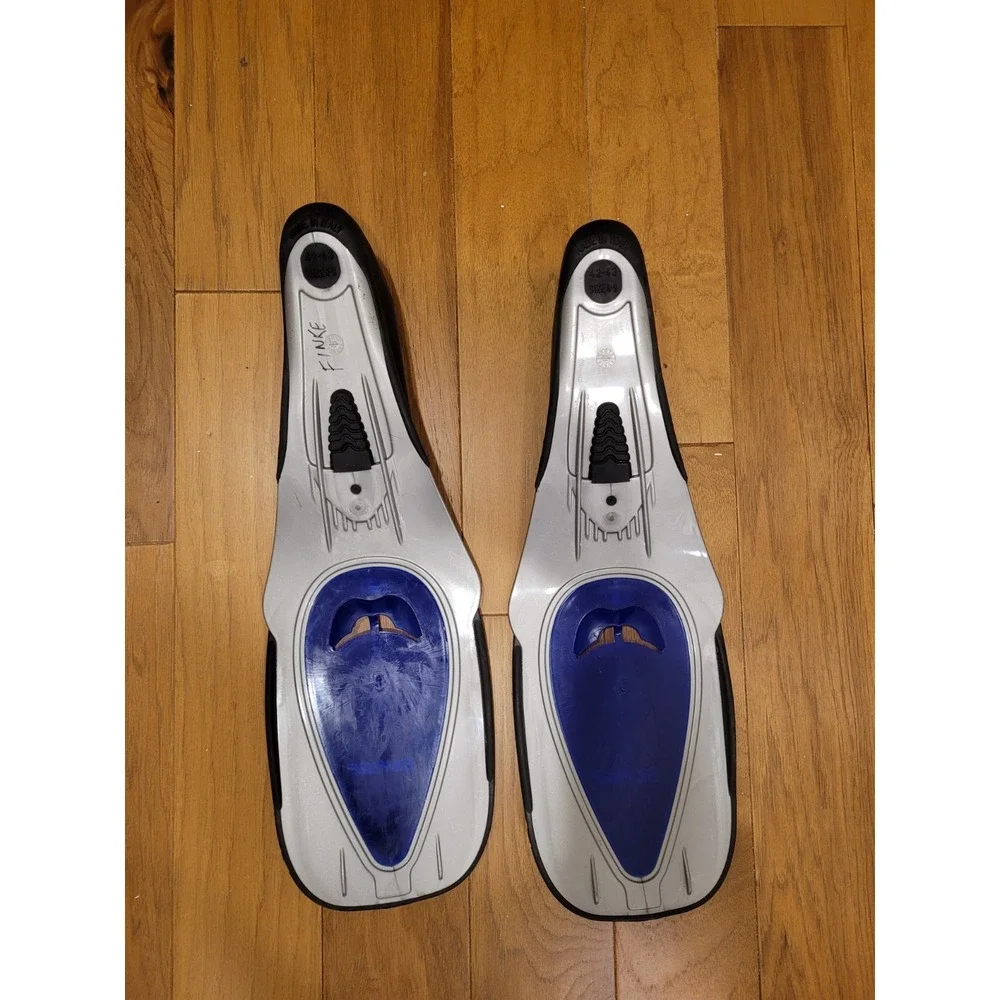 SURGE Scuba Fins- Blue -  42-43 -size 8-9 Made in Italy